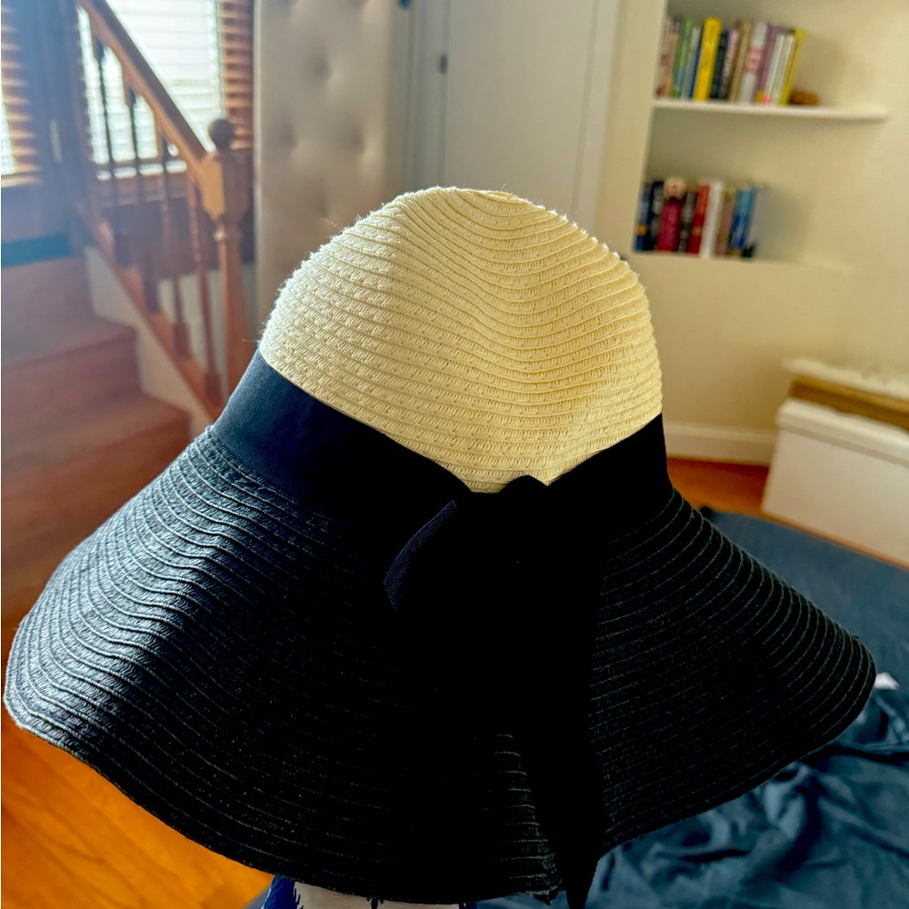 Beach hat